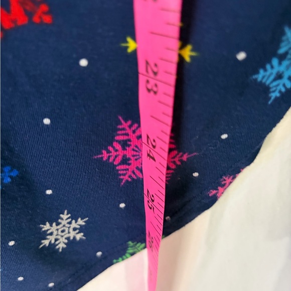 GAP Navy Snowflake Long Sleeve Top & Bottoms pajama set size S - Picture 7 of 14